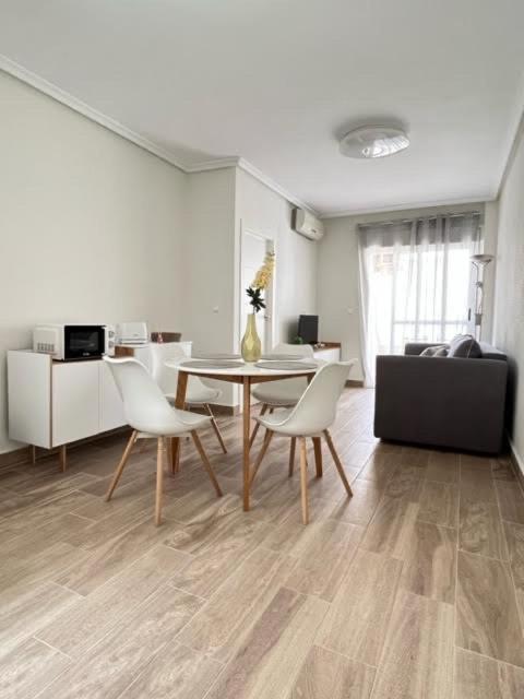 Apartment Eb By Zanis Torrevieja